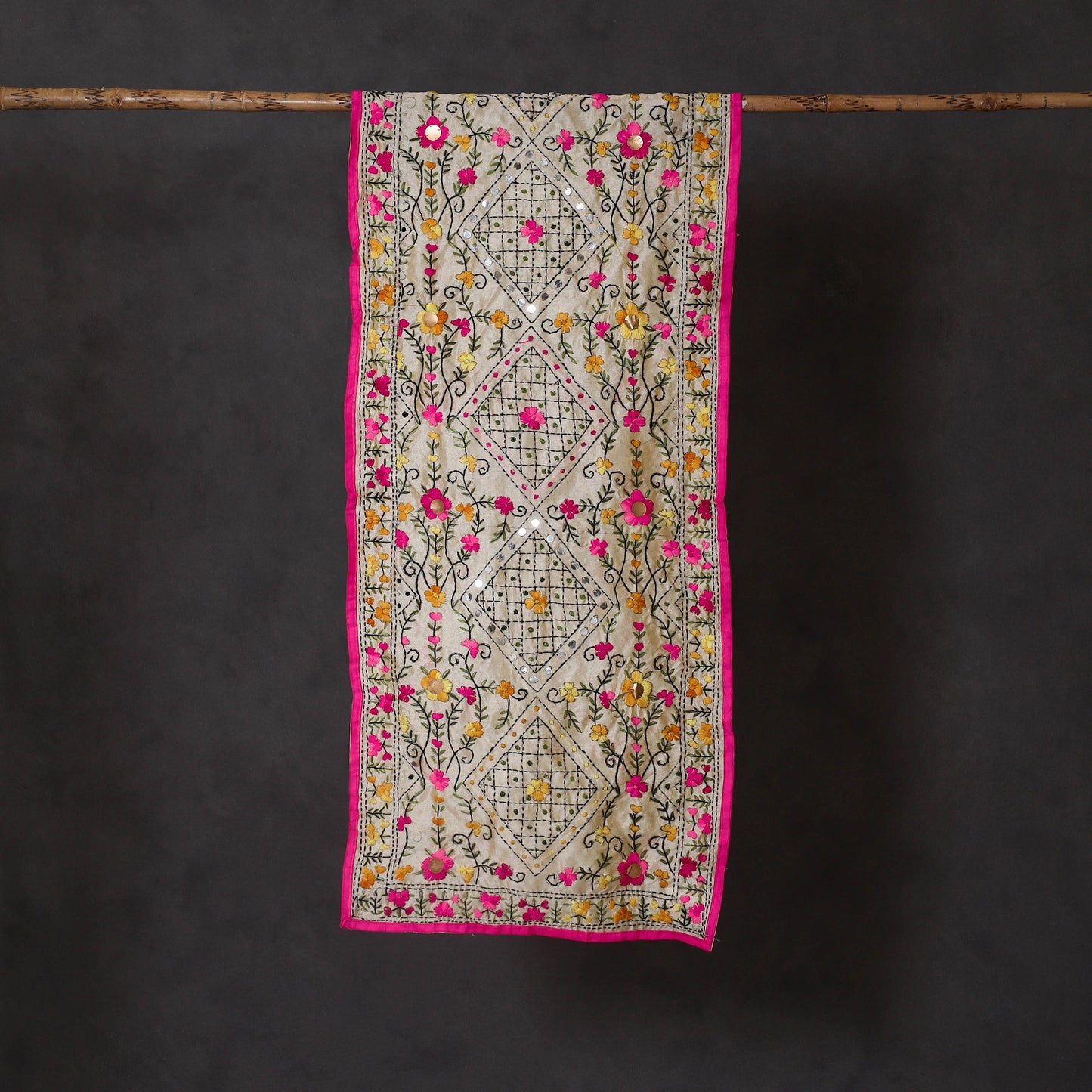 Pink - ranihati chanderi silk hand embroidered stole 03