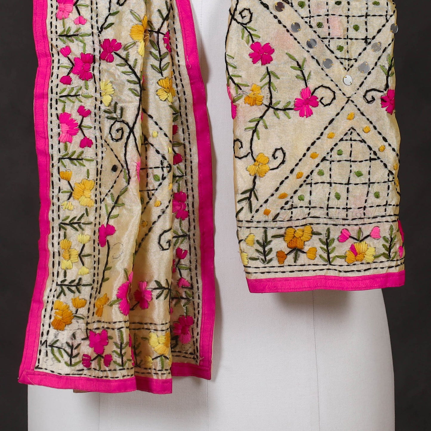 Pink - ranihati chanderi silk hand embroidered stole 03
