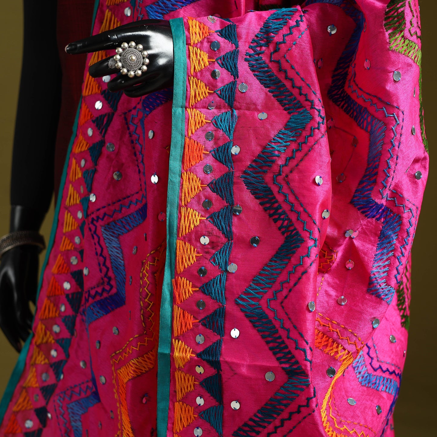 Ranihati chanderi silk zig zag hand embroidery dupatta 20