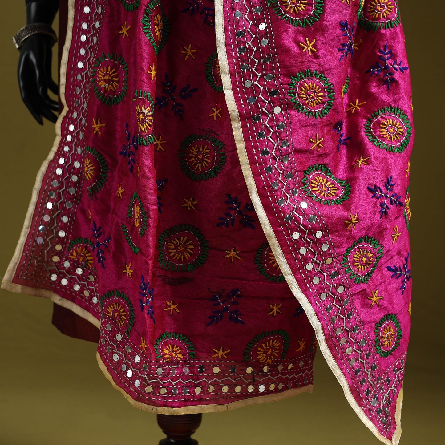 Ranihati chapa work chanderi silk hand embroidery dupatta