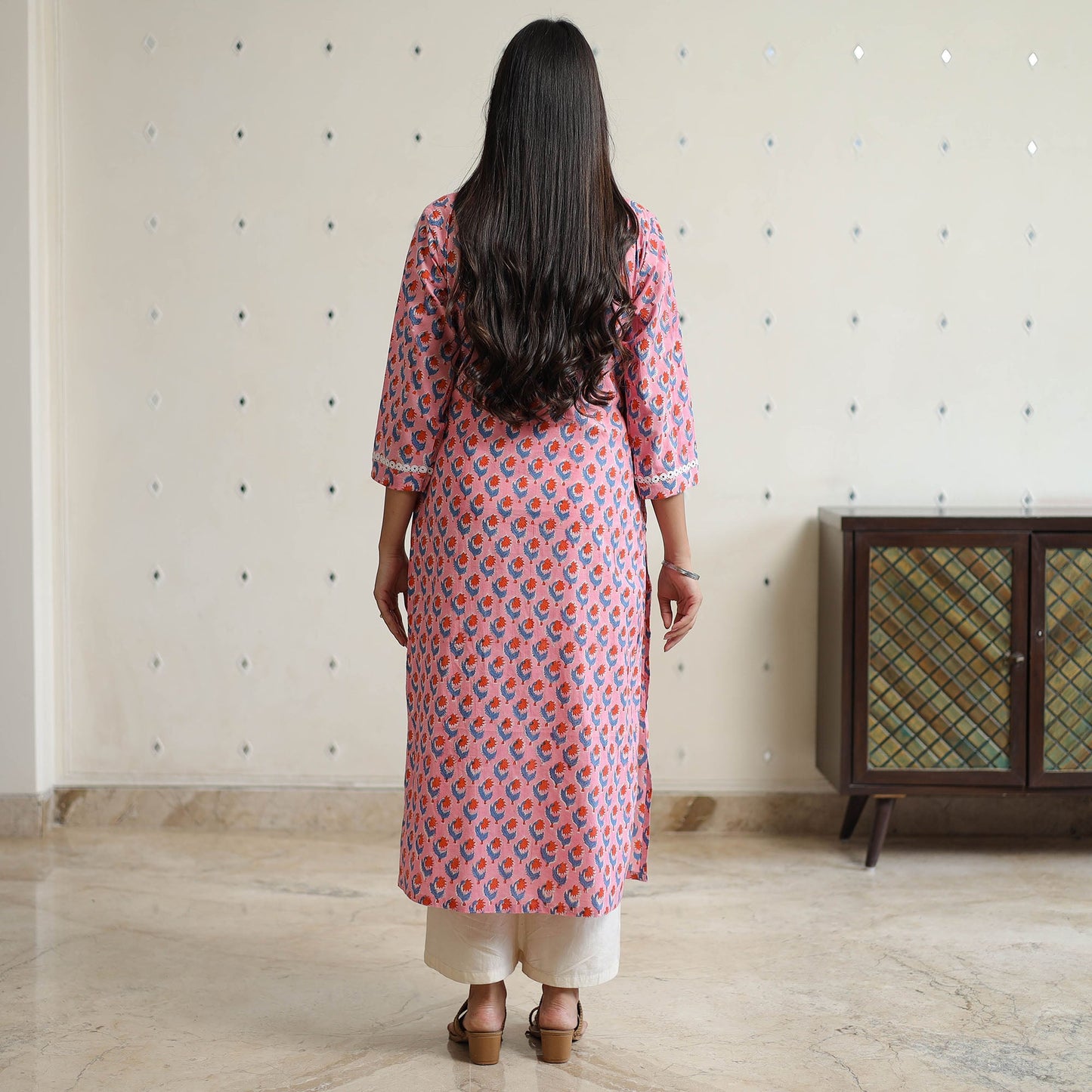 Buy Sanganeri Block Printed Cotton Kurta With Lace Work 42 Online l iTokri.com