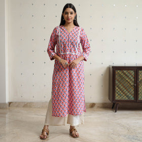 Buy Sanganeri Block Printed Cotton Kurta With Lace Work 42 Online l iTokri.com