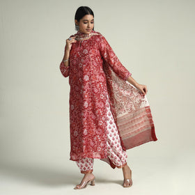 Pink - sanganeri printed maheshwari silk kurta with palazzo
