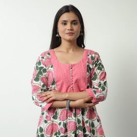 Buy Sanganeri Block Printed Cotton A-Line Kurta with Jacquard Patchwork 01 Online at iTokri.com
