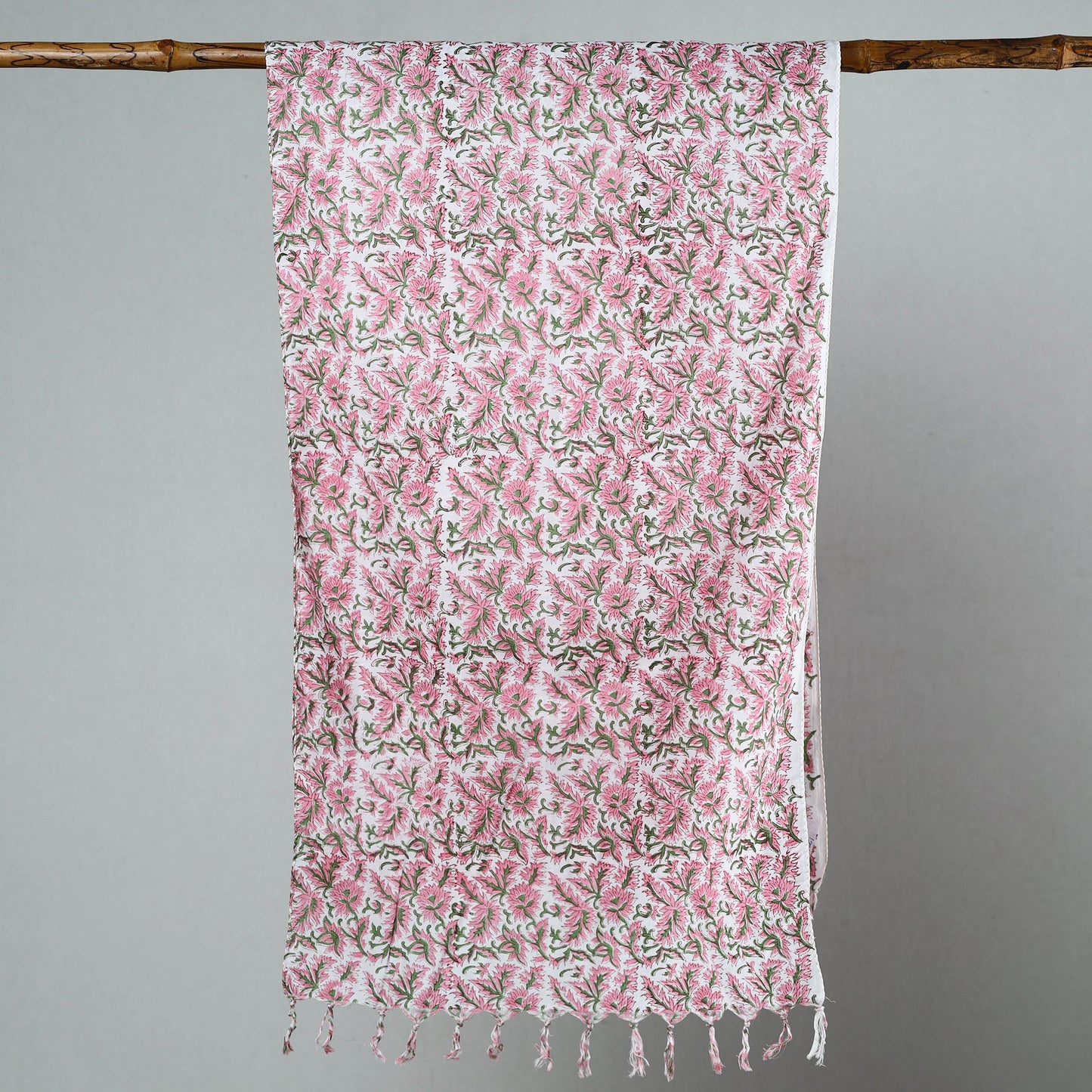  Sanganeri Block Printed Cotton Stole with Tassels 37 Online at iTokri.com