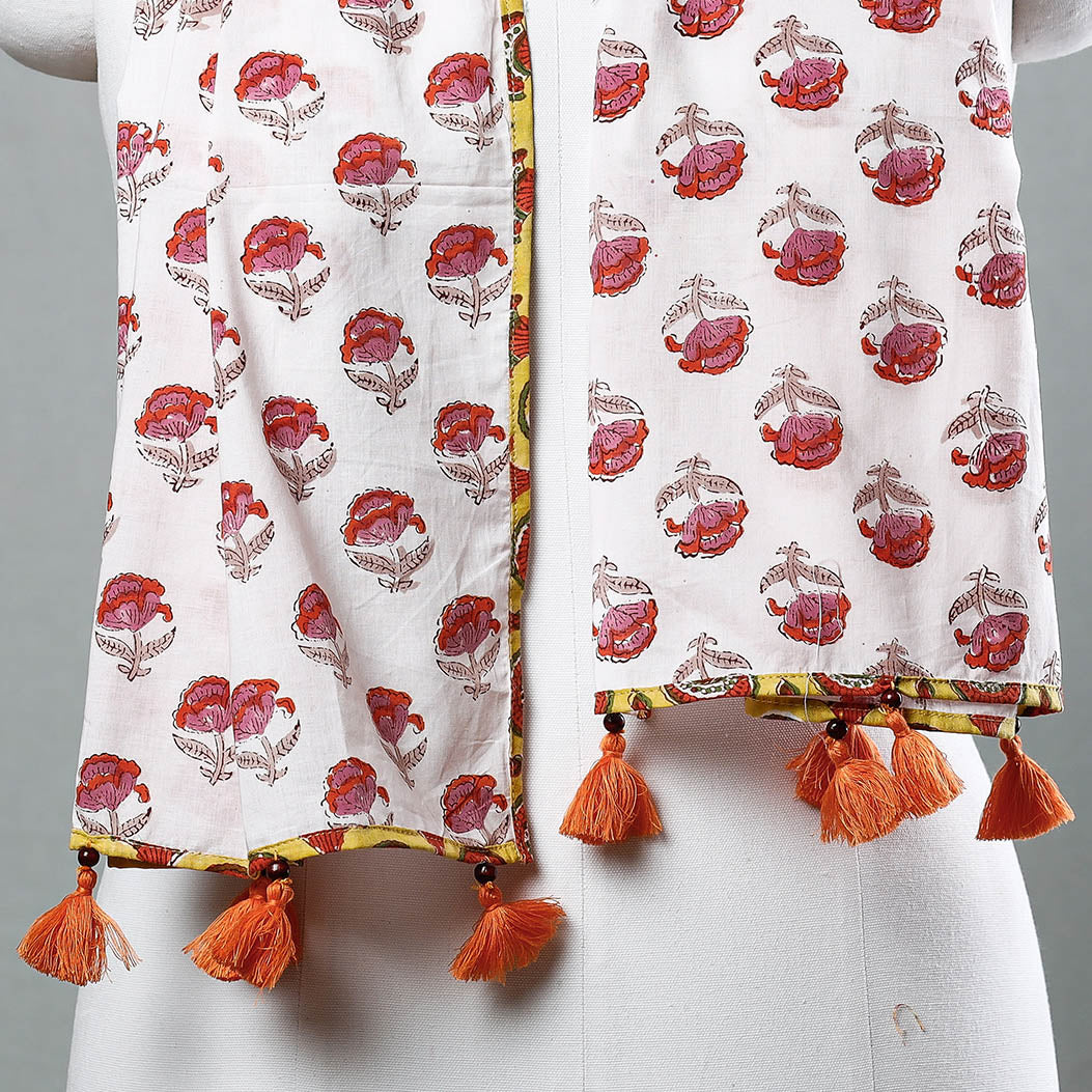 Buy Sanganeri Block Printed Cotton Stole with Tassels Online at iTokri.com
