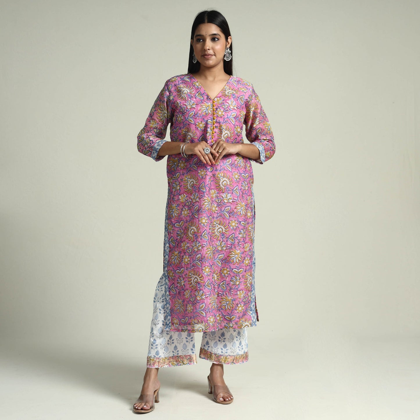 Buy Sanganeri Block Printed Maheshwari Silk Kurta with Palazzo & Dupatta Set Online at iTokri.com