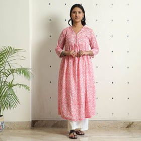 Buy Sanganeri Block Printed Mul Cotton A-Line Kurta Online at iTokri.com