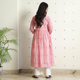 Buy Sanganeri Block Printed Mul Cotton A-Line Kurta Online at iTokri.com