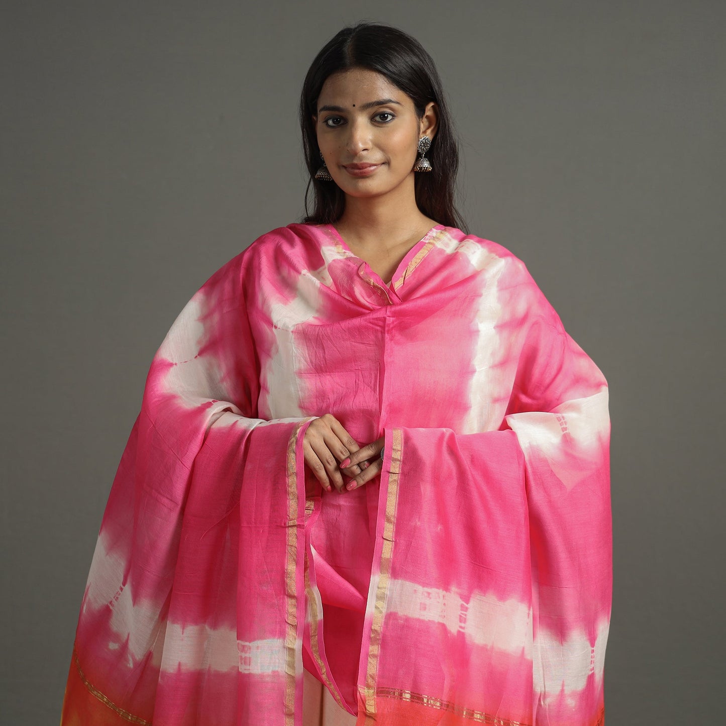 Buy Shibori Tie-Dye Handloom Chanderi Silk Dupatta with Zari Border 52 Online at iTokri.com