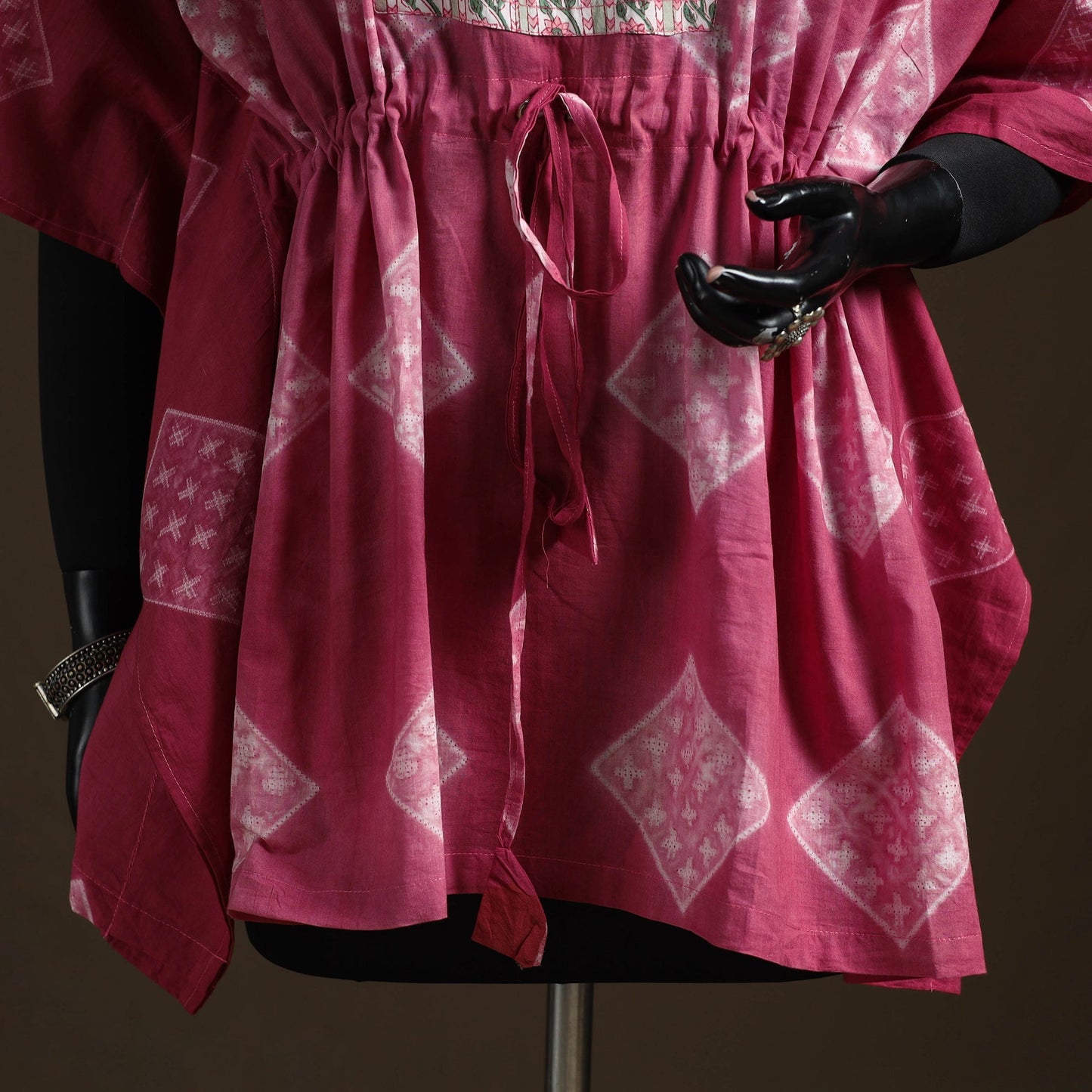 Shibori tie-dye patchwork cotton kaftan (short) 15