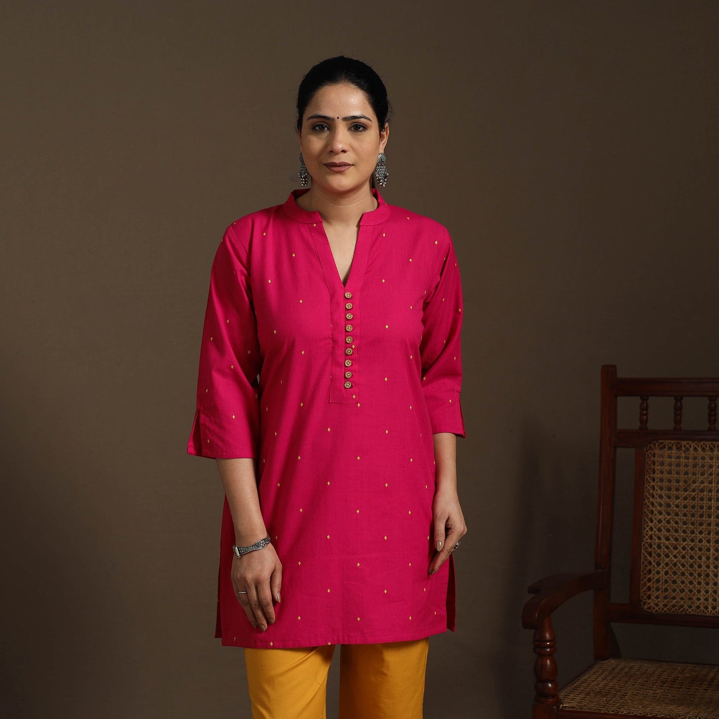 Short cotton jacquard kurta for women 19 - handcrafted