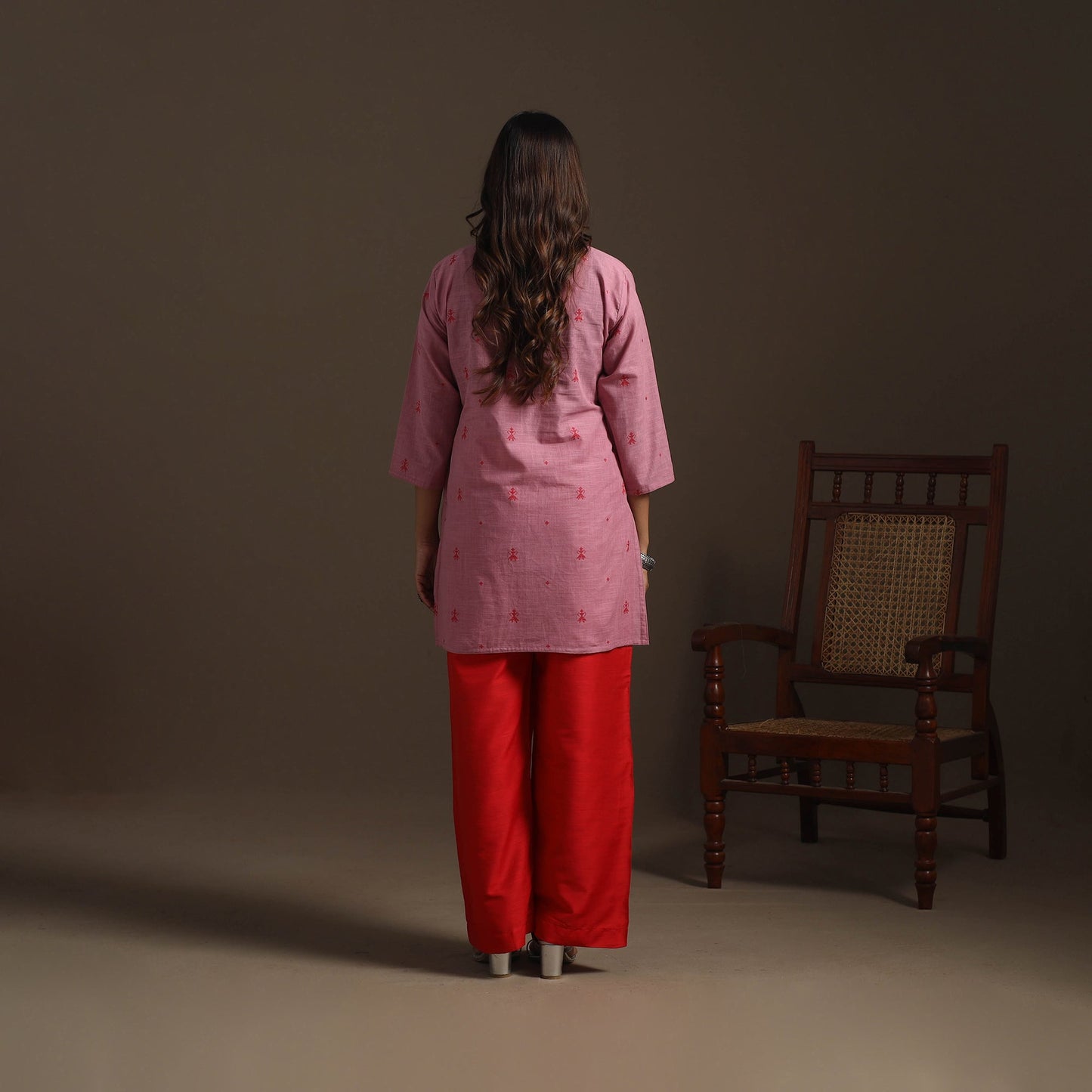 Short cotton jacquard kurta for women 23 - handcrafted