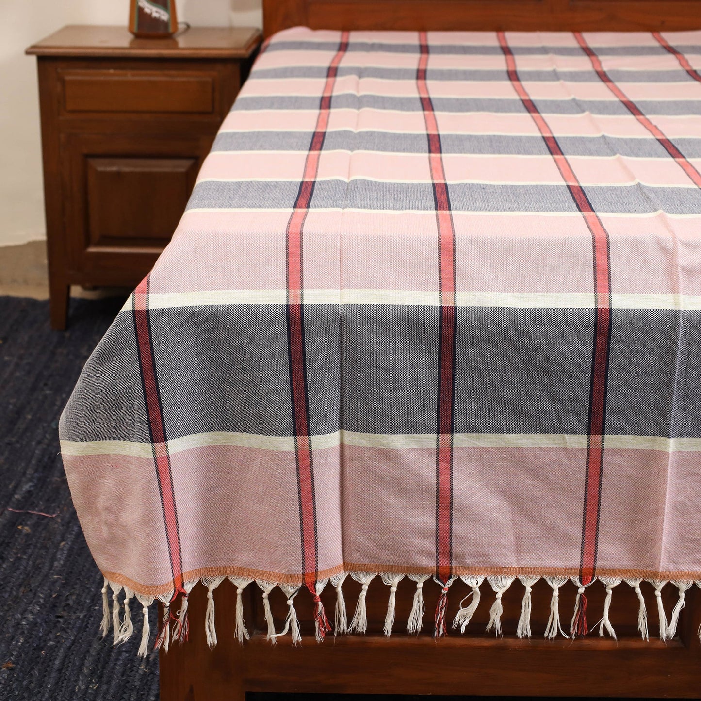 Pink - single handloom cotton bed sheet (90 x 60 in) 111