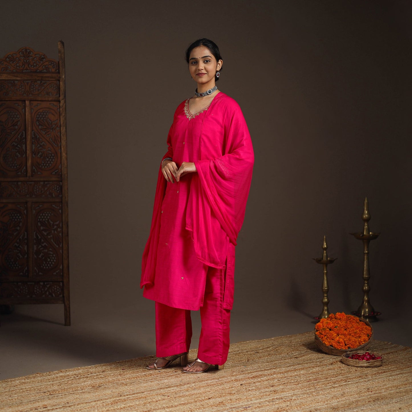 Pink - slub silk embroidered plain kurta set (set of 3) 02