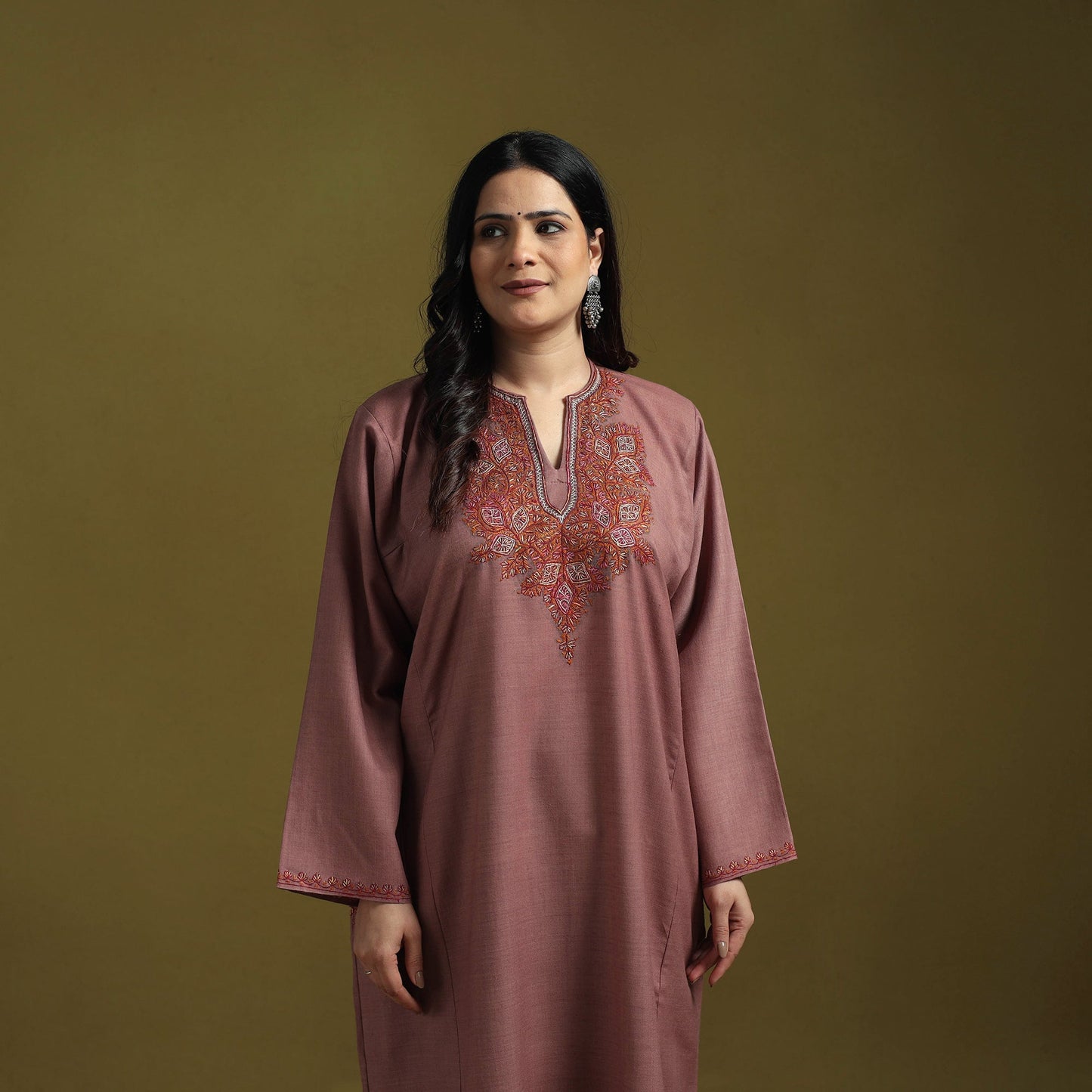 Pink - sozni hand embroidery kashmiri merino wool pheran 07