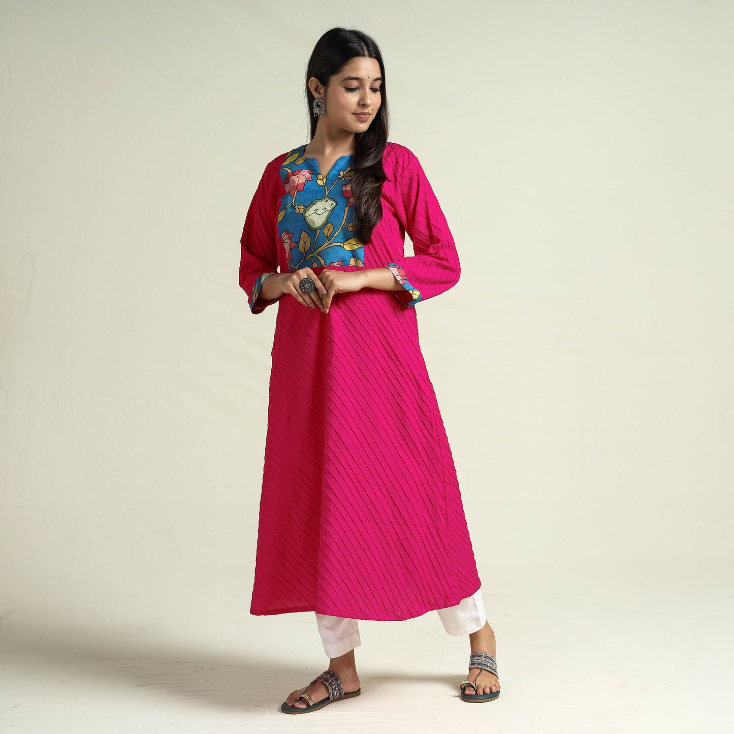 Buy Srikalahasti Kalamkari Patchwork Pintuck Plain Cotton Long Kurta Online at iTokri.com