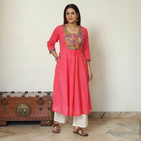 Red - Srikalahasti Kalamkari Patchwork Plain Cotton A-Line Kurta 15