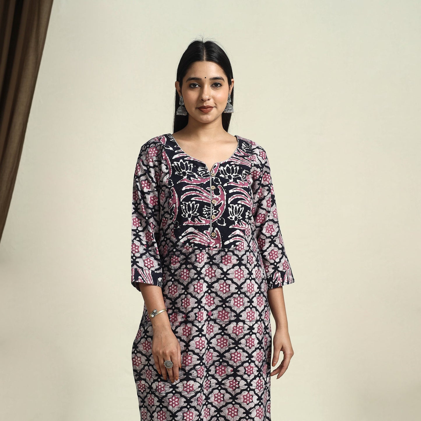 Buy Pink Straight Batik Print Cotton Kurta for Women
