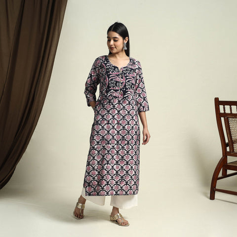 Buy Pink Straight Batik Print Cotton Kurta for Women