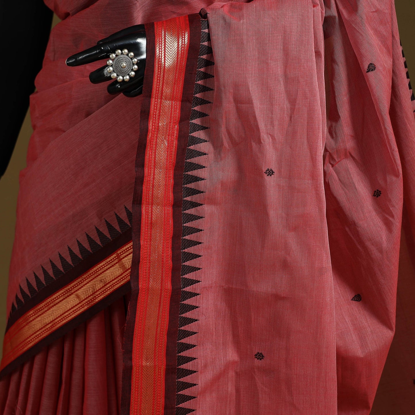 Thread buti cotton kanchipuram saree with border 34