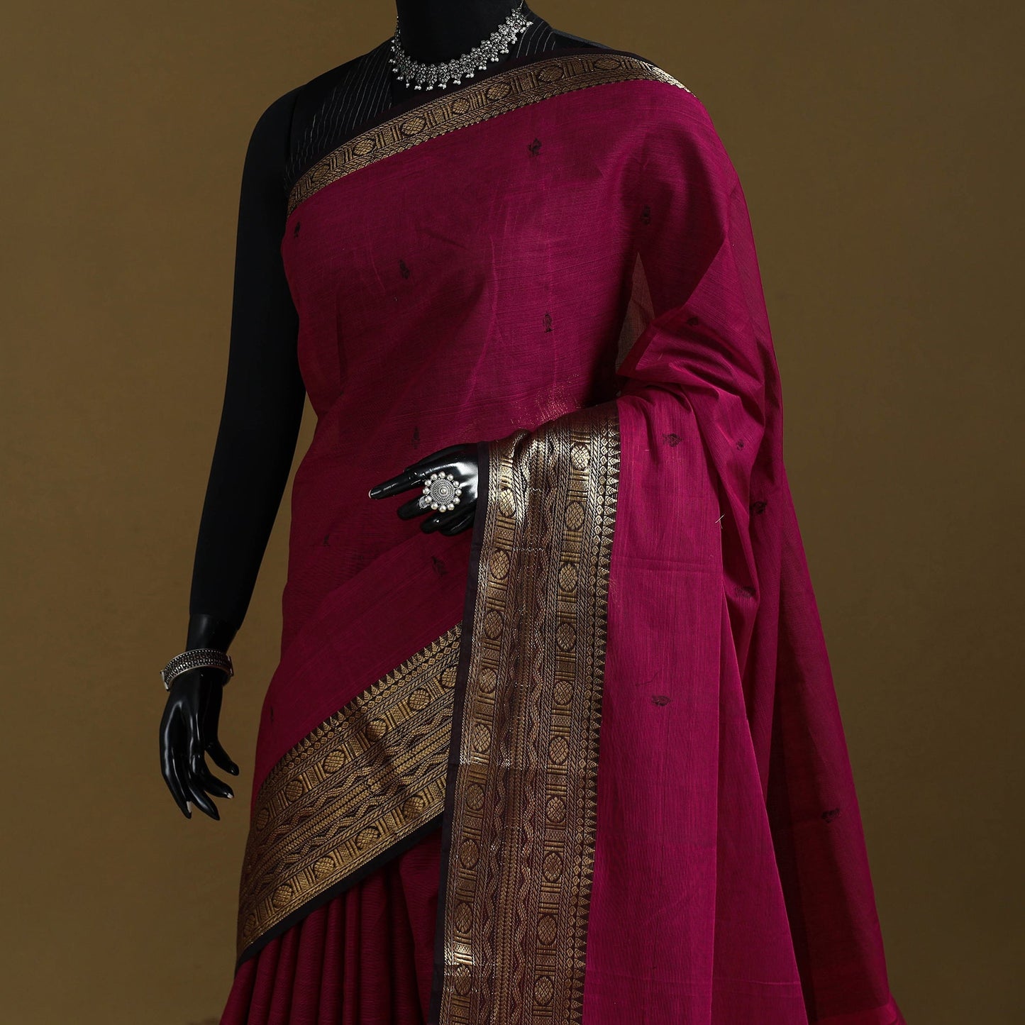 Thread buti cotton kanchipuram saree with border 57