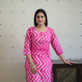 Buy Pink Tie & Dye Cotton Straight Shibori Kurta for Women