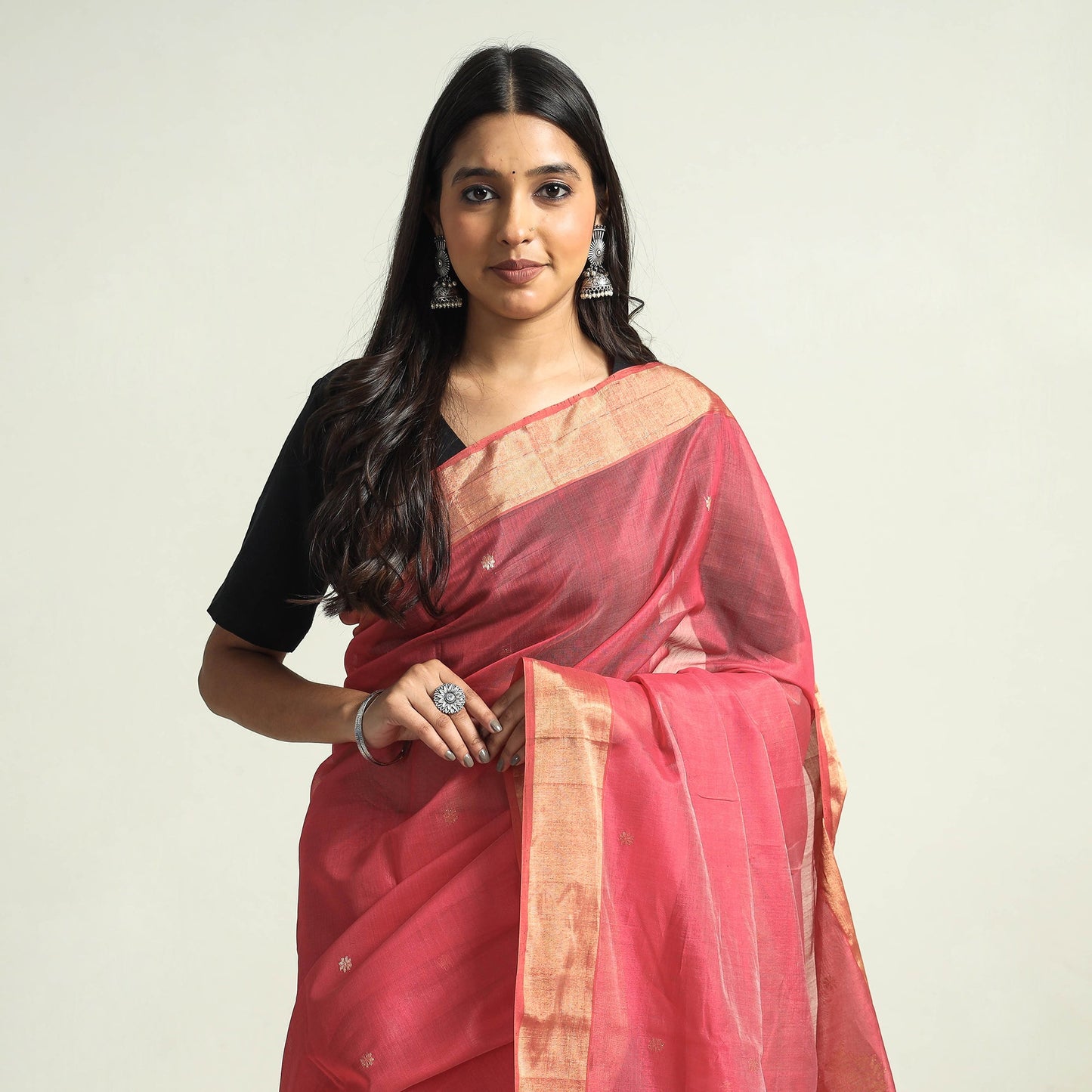 Buy Traditional Chanderi Silk Handloom Saree with Zari Border & Buta Online at iTokri.com