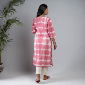 Pink & white shibori tie-dye mul cotton long kurta