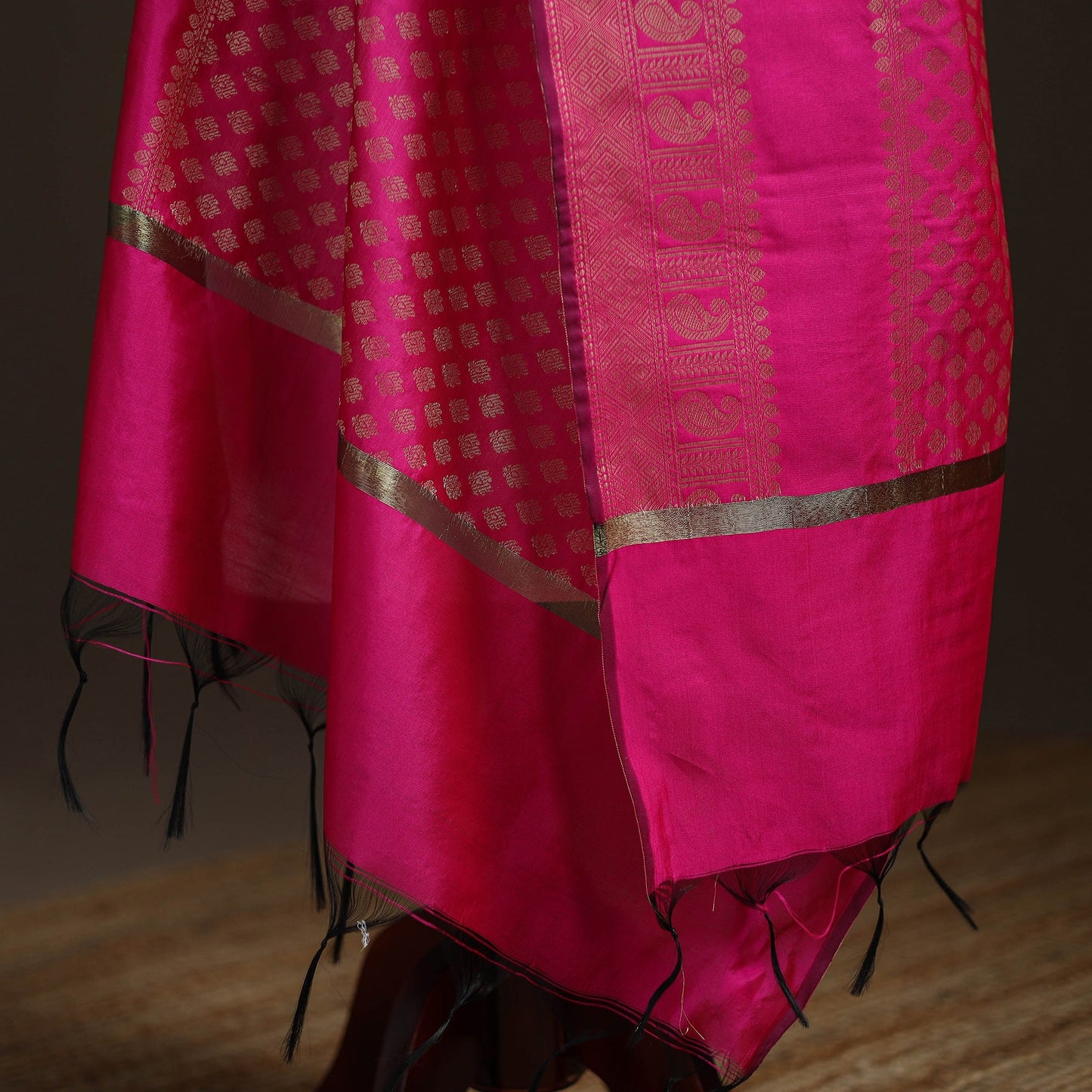 Zari work banarasi silk dupatta 22 - handcrafted