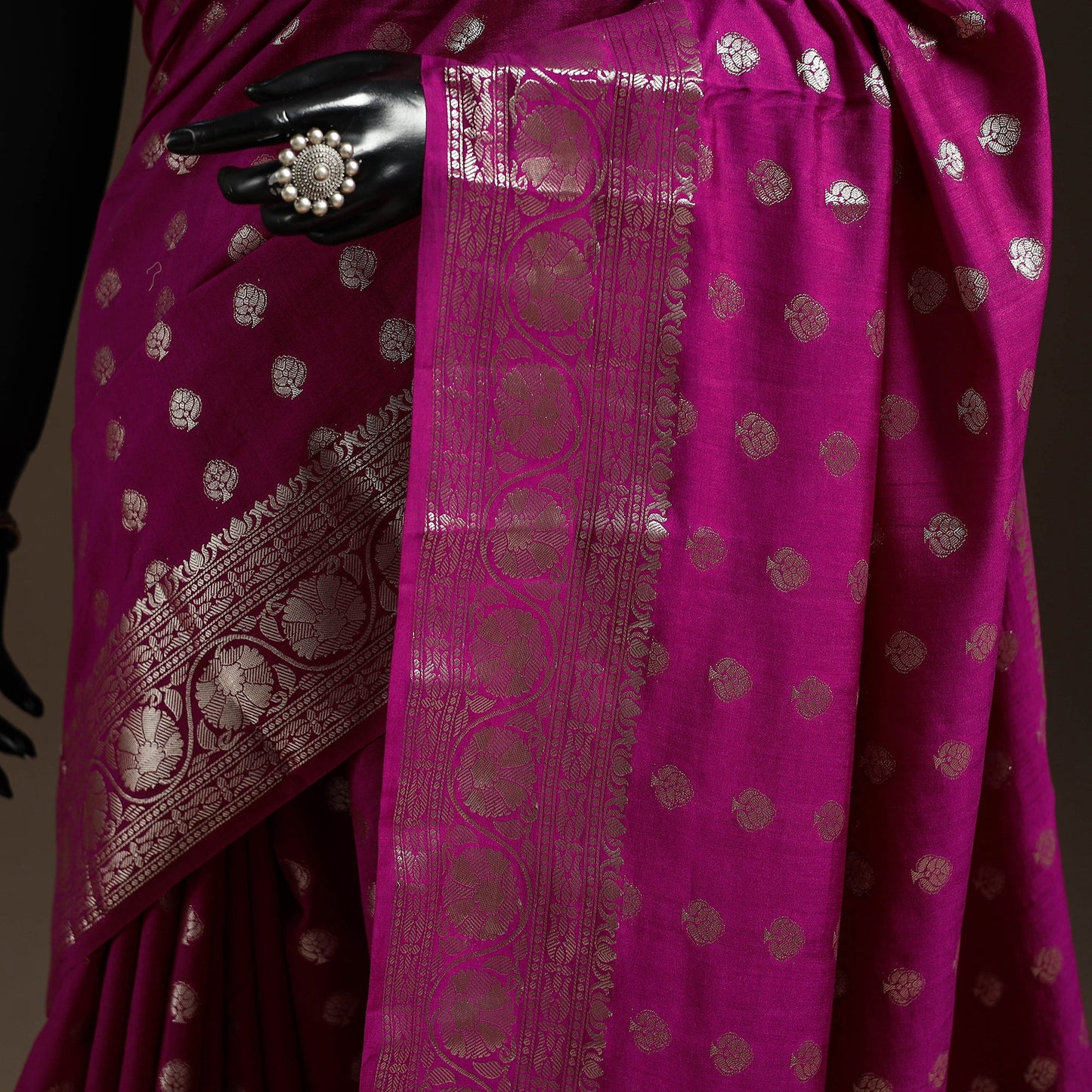 Zari work chiniya silk banarasi saree 11 - handcrafted