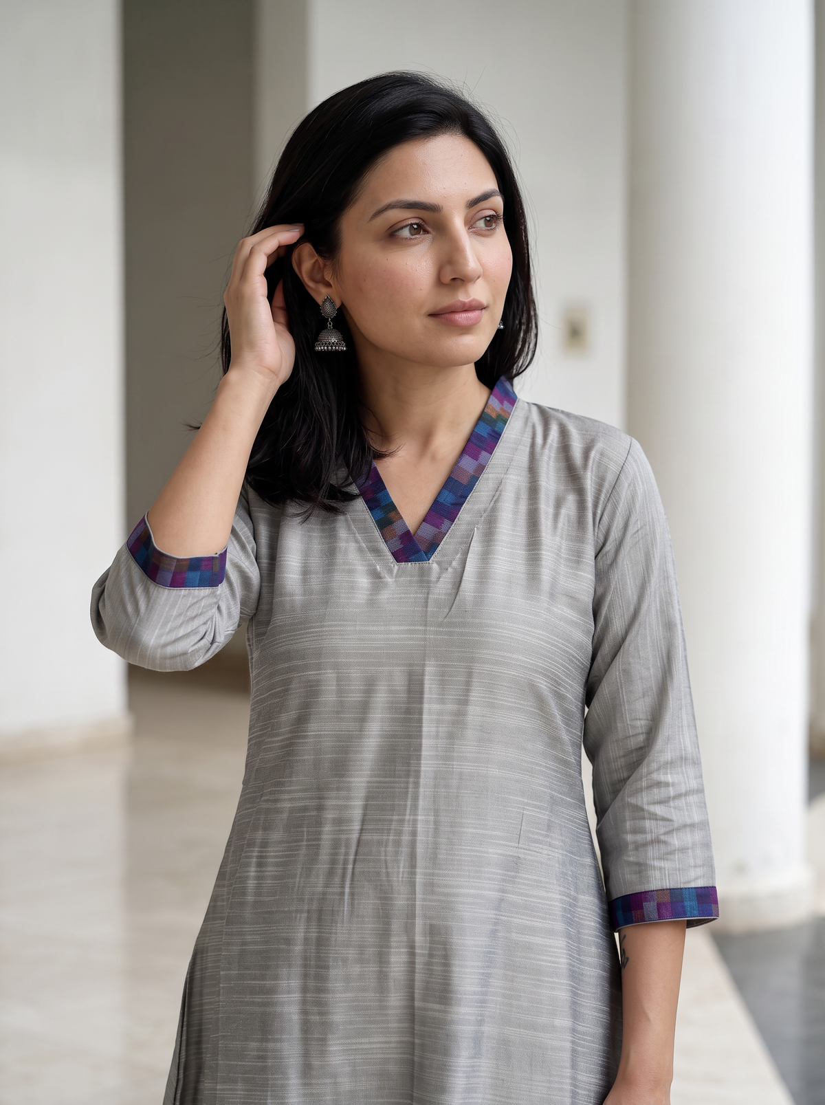 Grey Plain Art Silk Check Facing Kurta, front view, light grey art silk, fine slub streaks, AI visual of the kurta, iTokri