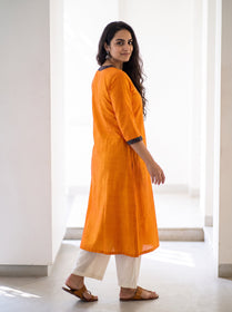 Orange Plain Art Silk Patterned Neck Band Kurta, side view, A-line, calf length, notched round neck, AI visual of the kurta, iTokri
