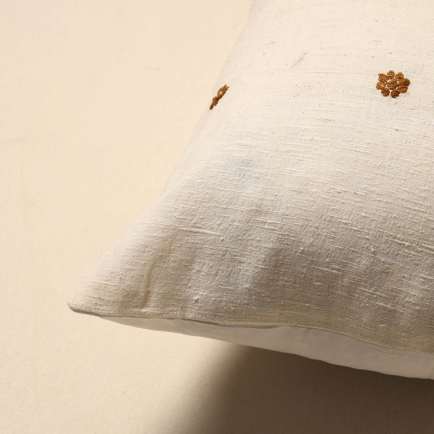Plain thread buti cushion cover 68 - handcrafted