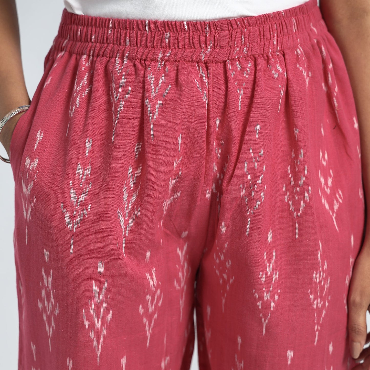 Buy Kalamkari Block Printed Cotton Elasticated Harem Pant Online at iTokri.com