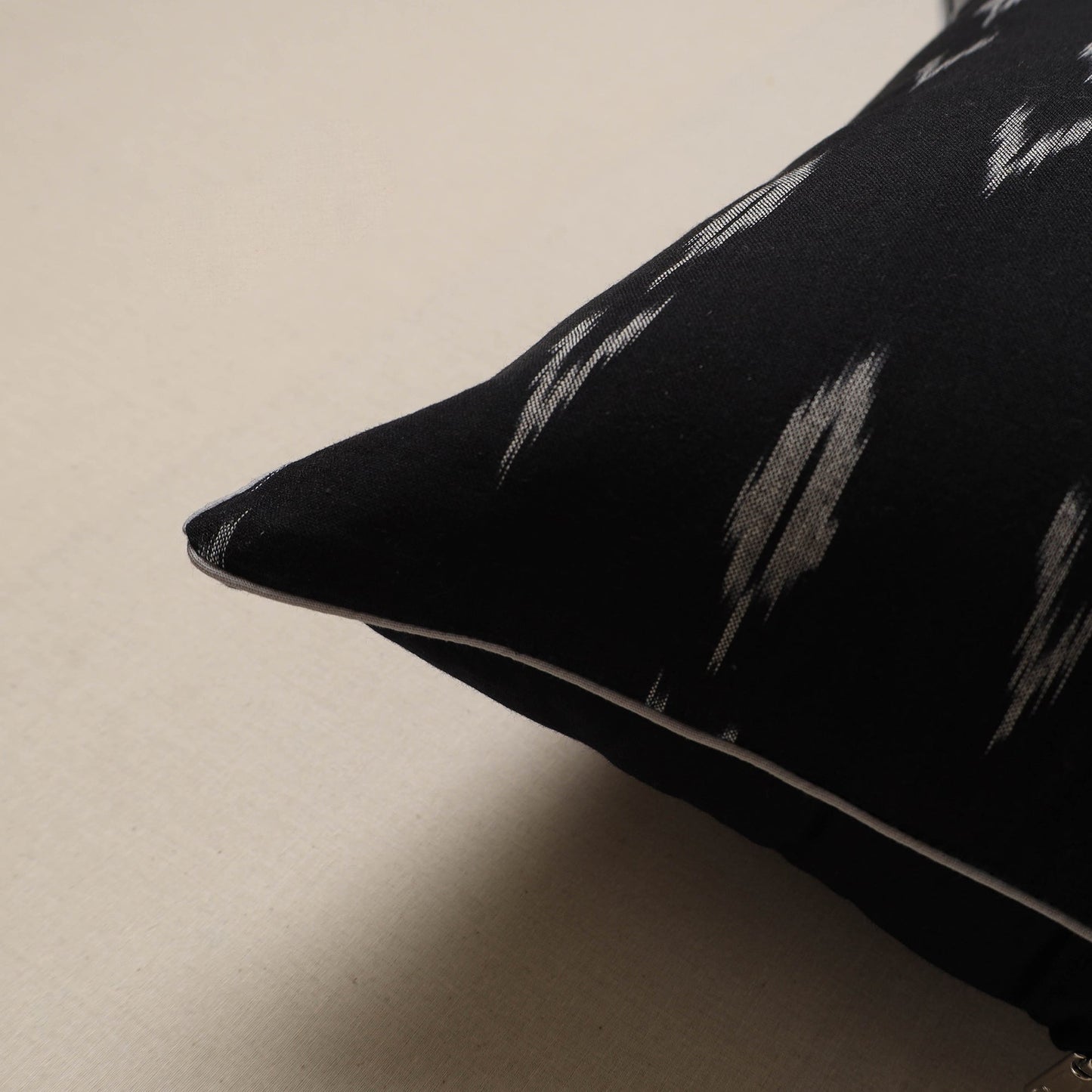 Pochampally ikat weave cushion cover 17 - handcrafted