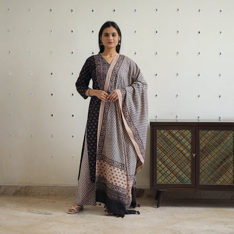  Block Printed Cotton Ajrakh Kurta Set Online 