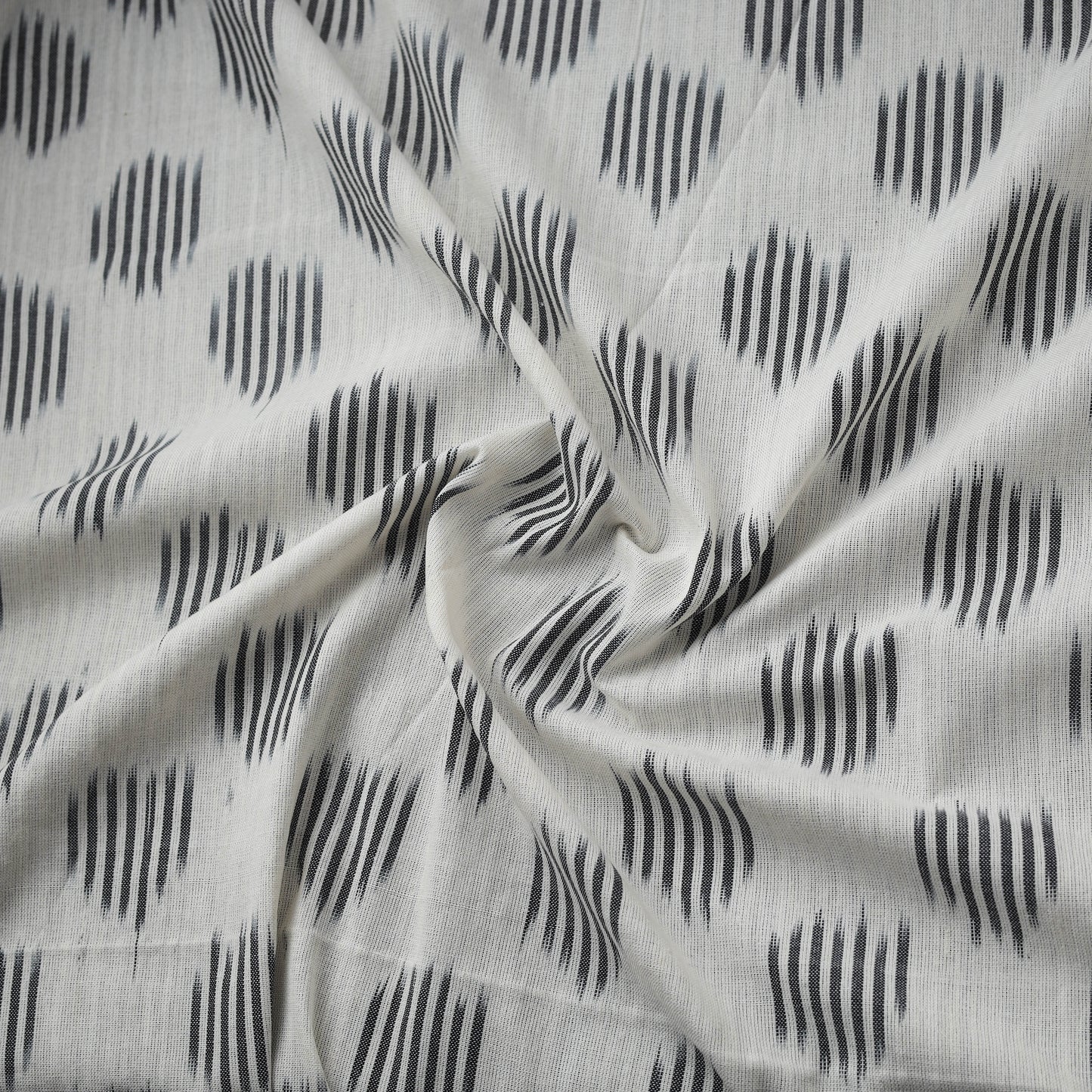 Pure cotton pochampally ikat fabric 04 - handcrafted