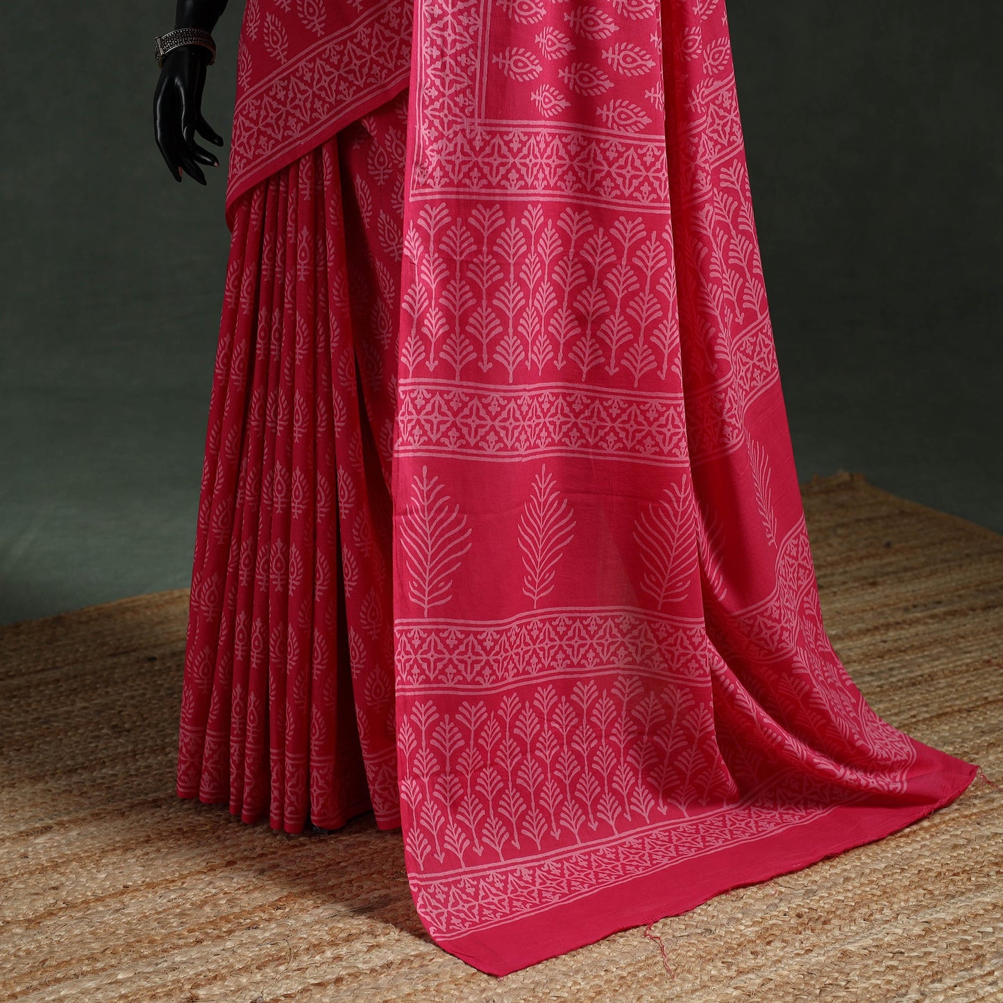 Pure mul cotton hand block batik print saree 23