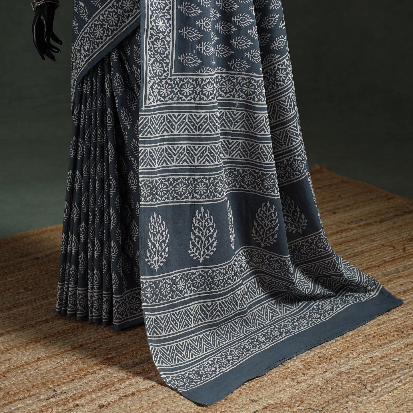 Pure mul cotton hand block batik print saree 32