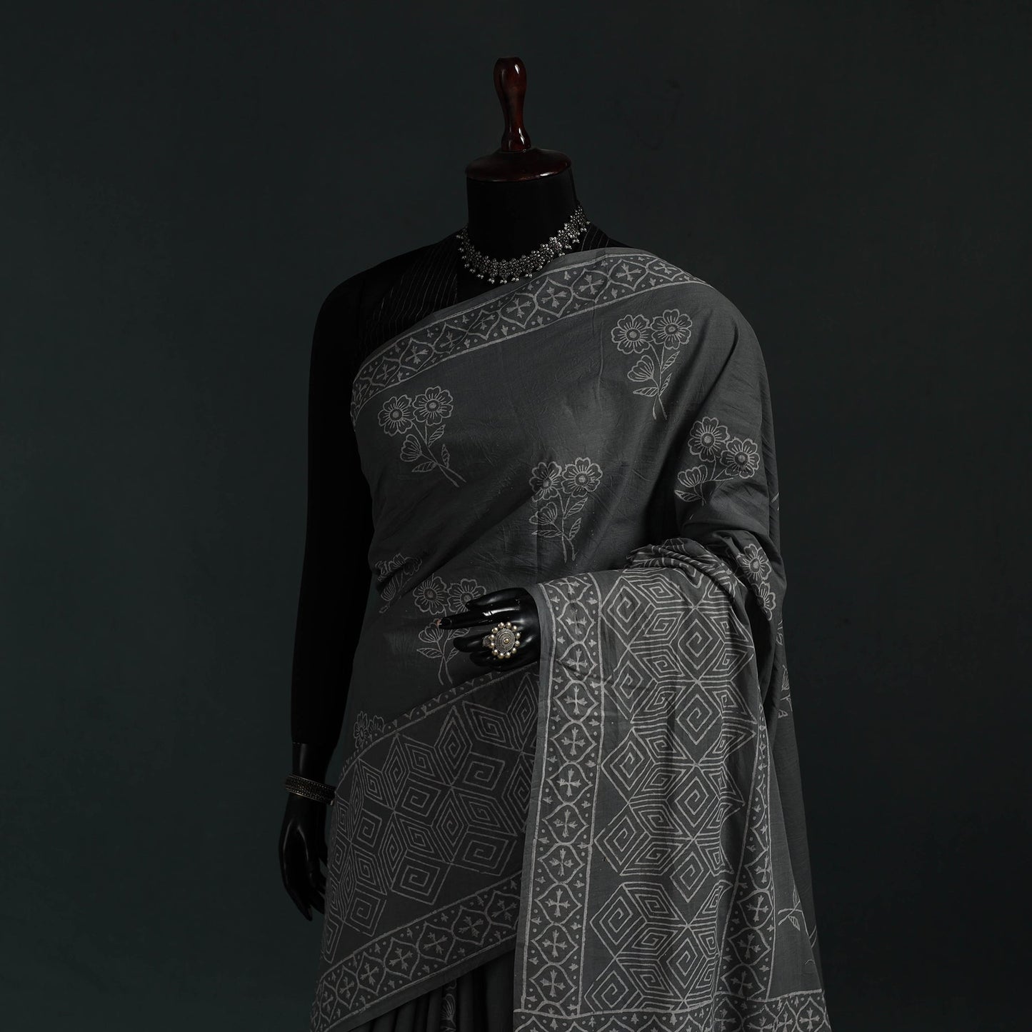 Pure mul cotton hand block jaipur print saree 24
