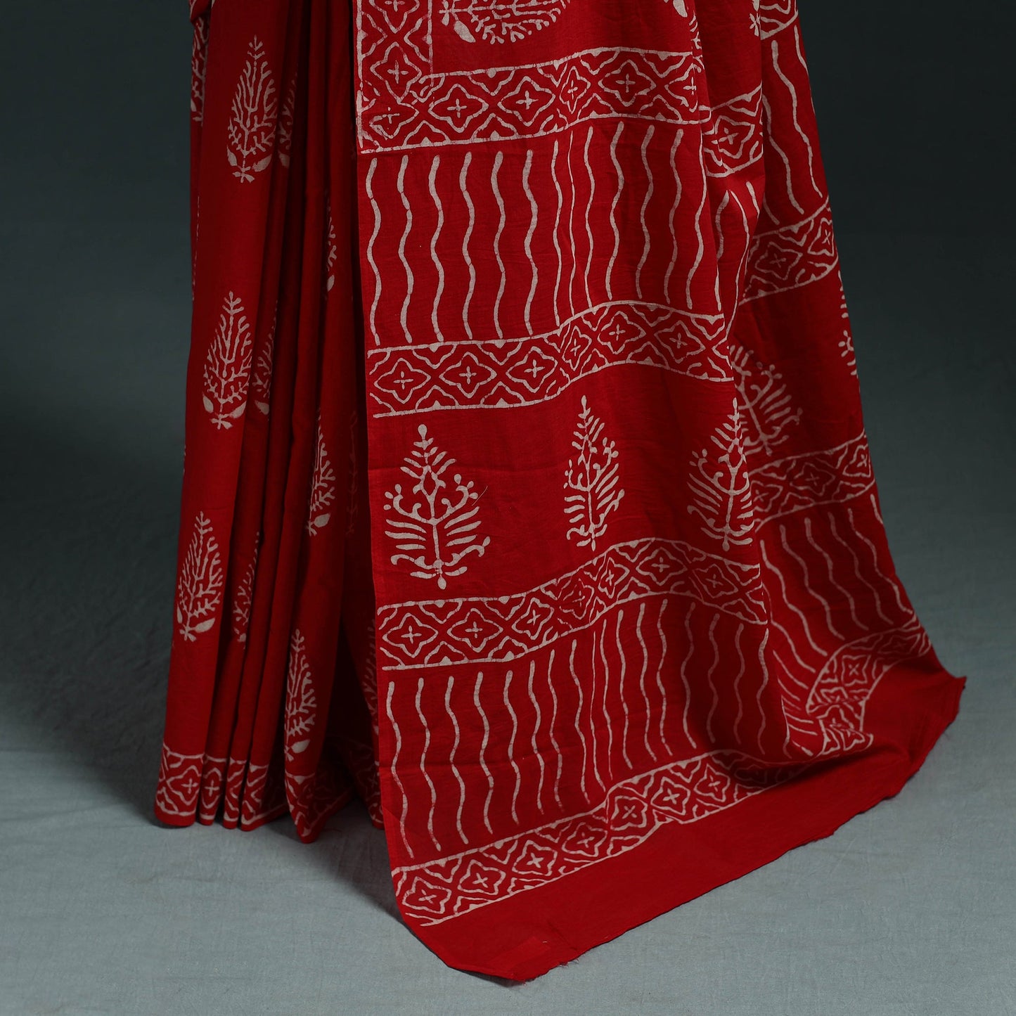 Pure mul cotton hand block jaipur print saree 25