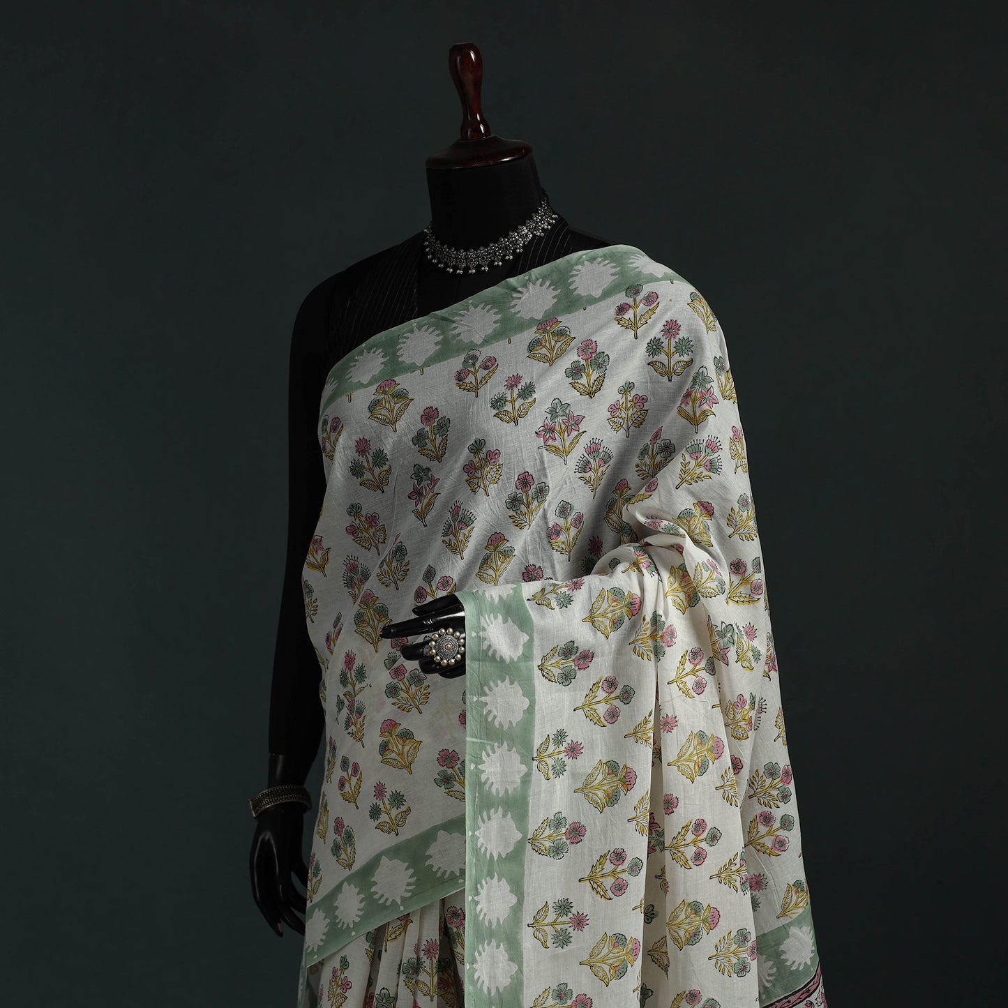 Pure mul cotton hand block sanganeri print saree 09