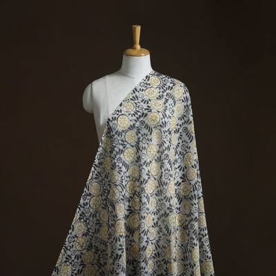 Pure mul cotton kutch hand block batik print fabric 11