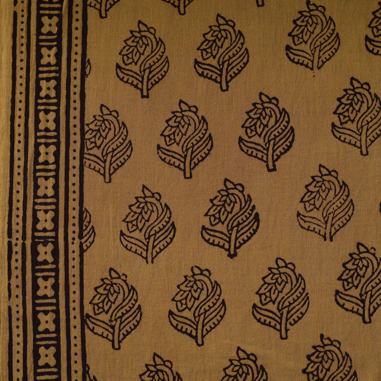 Pure mul cotton natural dyed hand block bagh print fabric