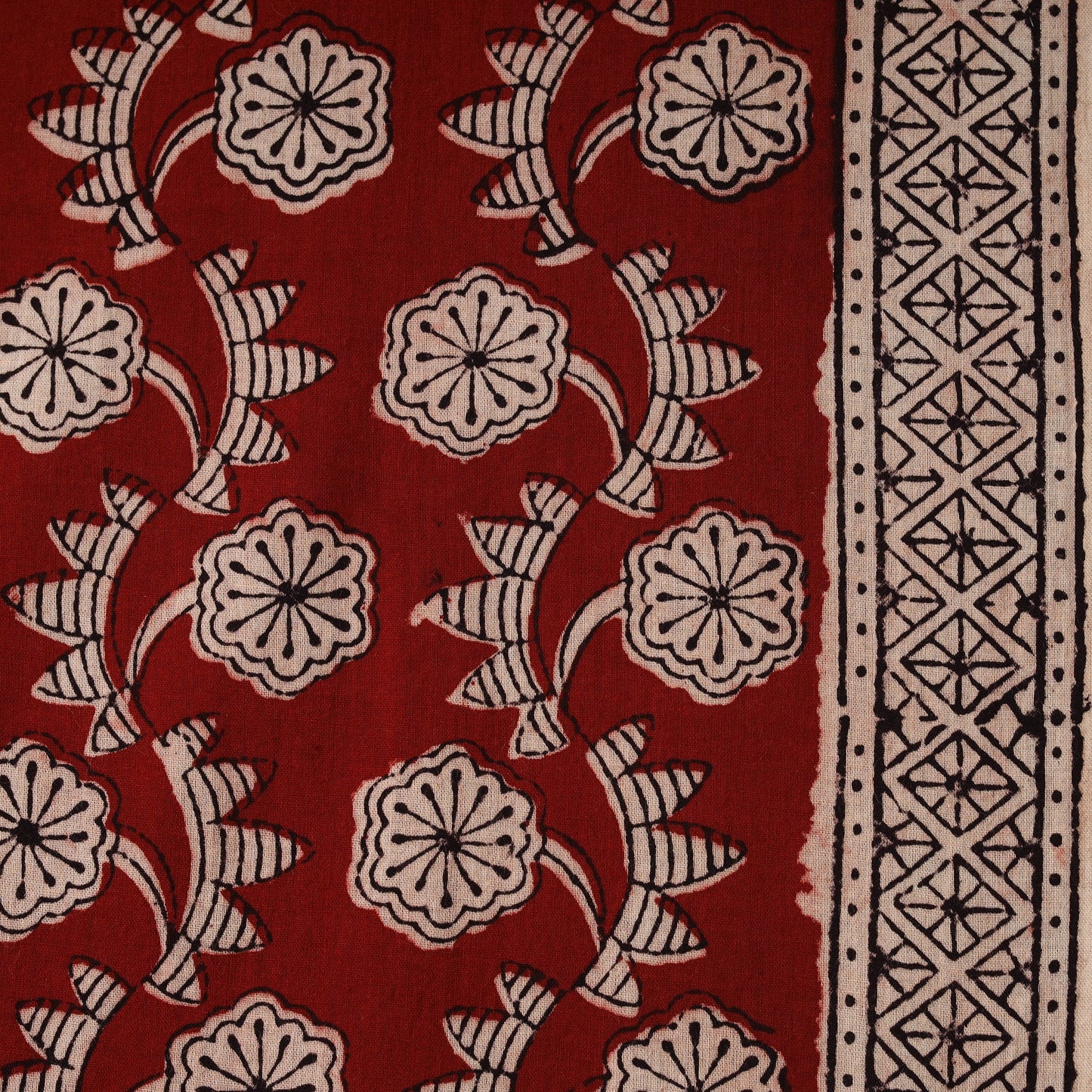 Pure mul cotton natural dyed hand block bagh print fabric