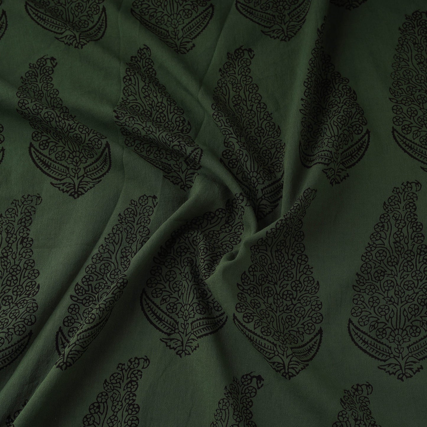 Pure mul cotton natural dyed hand block bagh print fabric