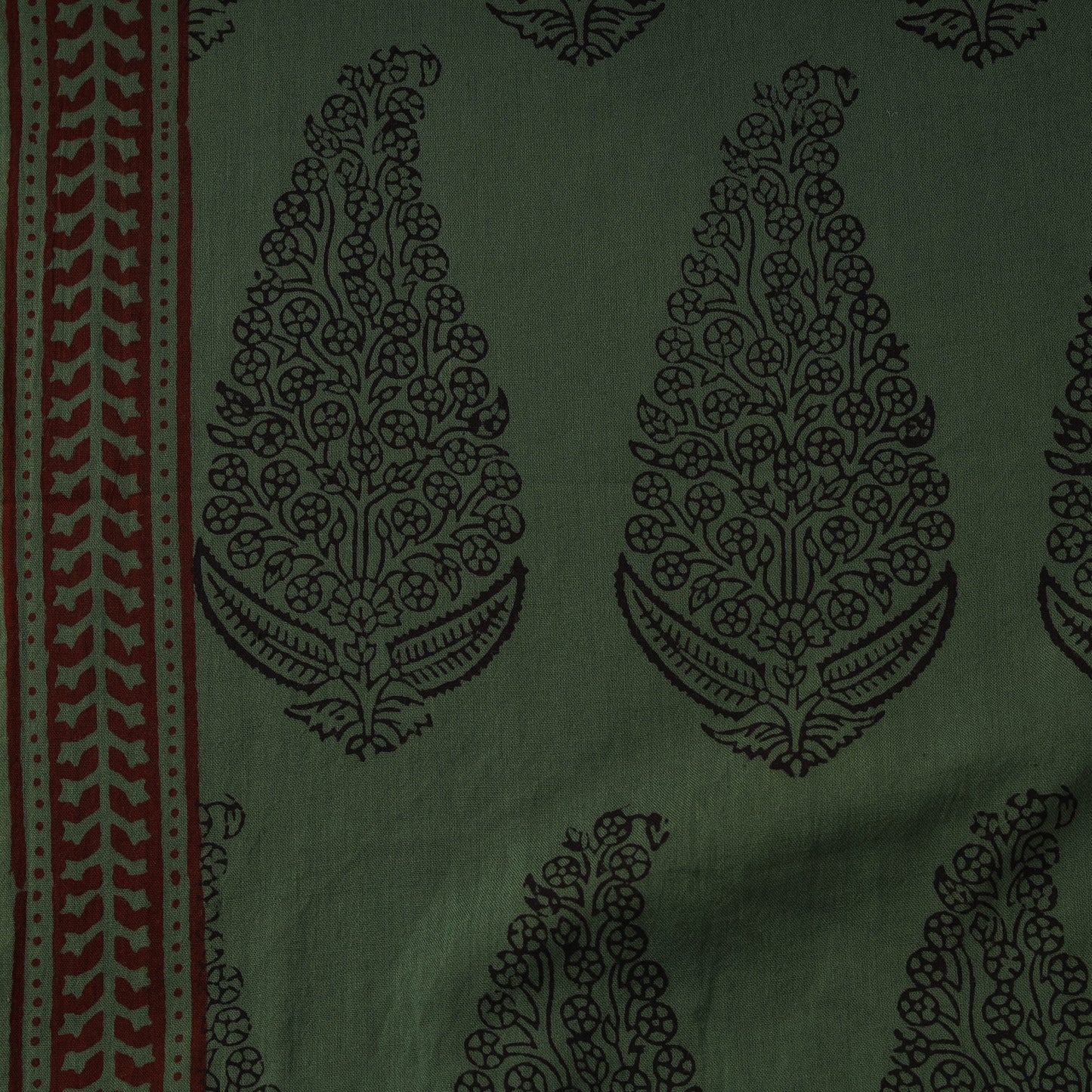 Pure mul cotton natural dyed hand block bagh print fabric