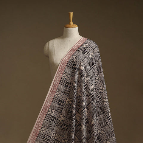 Pure mul cotton natural dyed hand block bagh print fabric