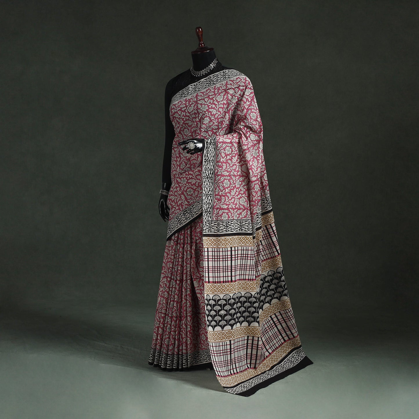 Pure mul cotton natural dyed hand block bagru print saree